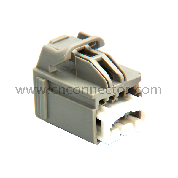 8 pin automotive electrical connectors of PBT+GF for 7283-3441-40