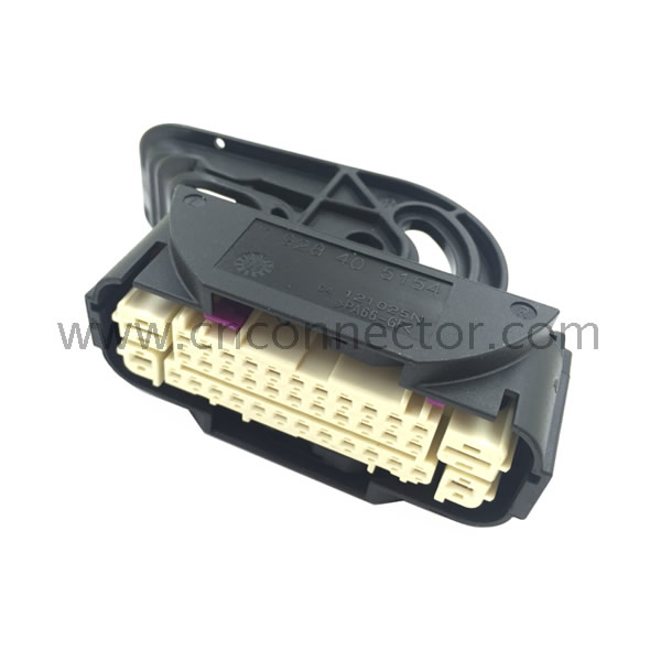38 hole Way Sealed ECU ECM Auto Car Connectors Plugs For Wire Harness 1928405154