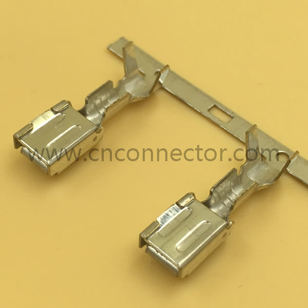 Crimping female auto terminals